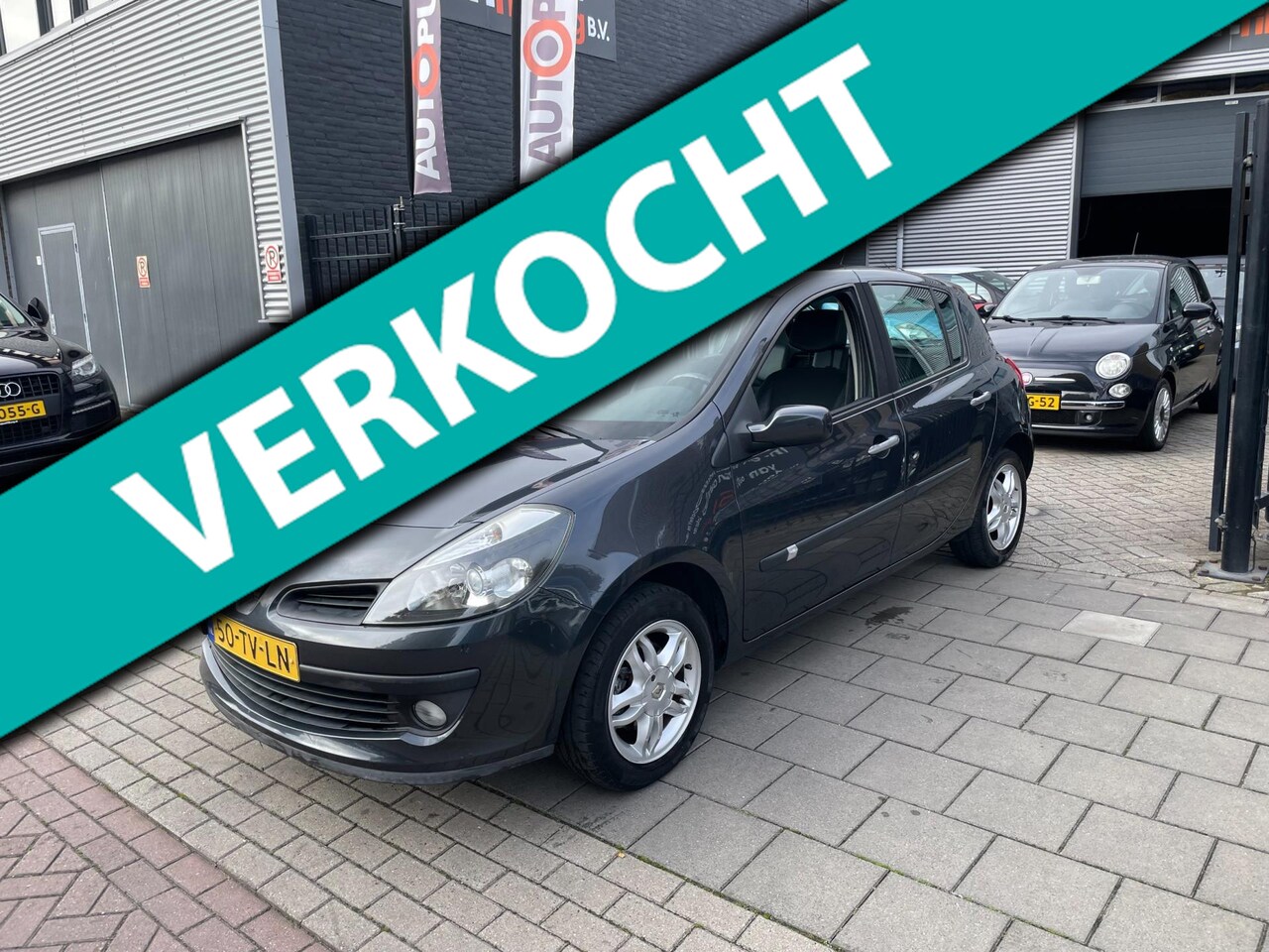 Renault Clio - 1.6-16V Privilège 2e Eigenaar! Trekhaak Airco NAP APK - AutoWereld.nl