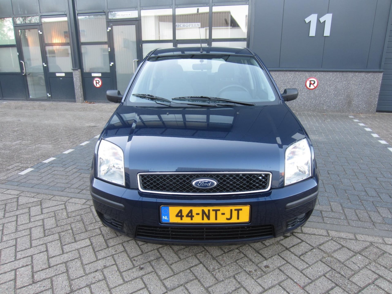 Ford Fusion - 1.4-16V Ghia 2004 Airco 89.000KM NAP! APK! - AutoWereld.nl