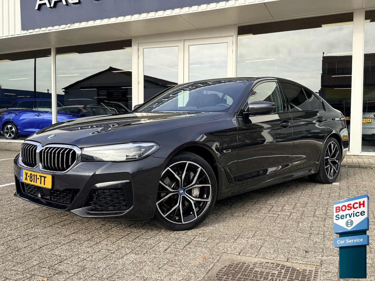 BMW 5-serie - 545e xDrive Business Edition Plus | M Sport | LED | Adapt. Cruise | Stoel- en stuurverwarm - AutoWereld.nl