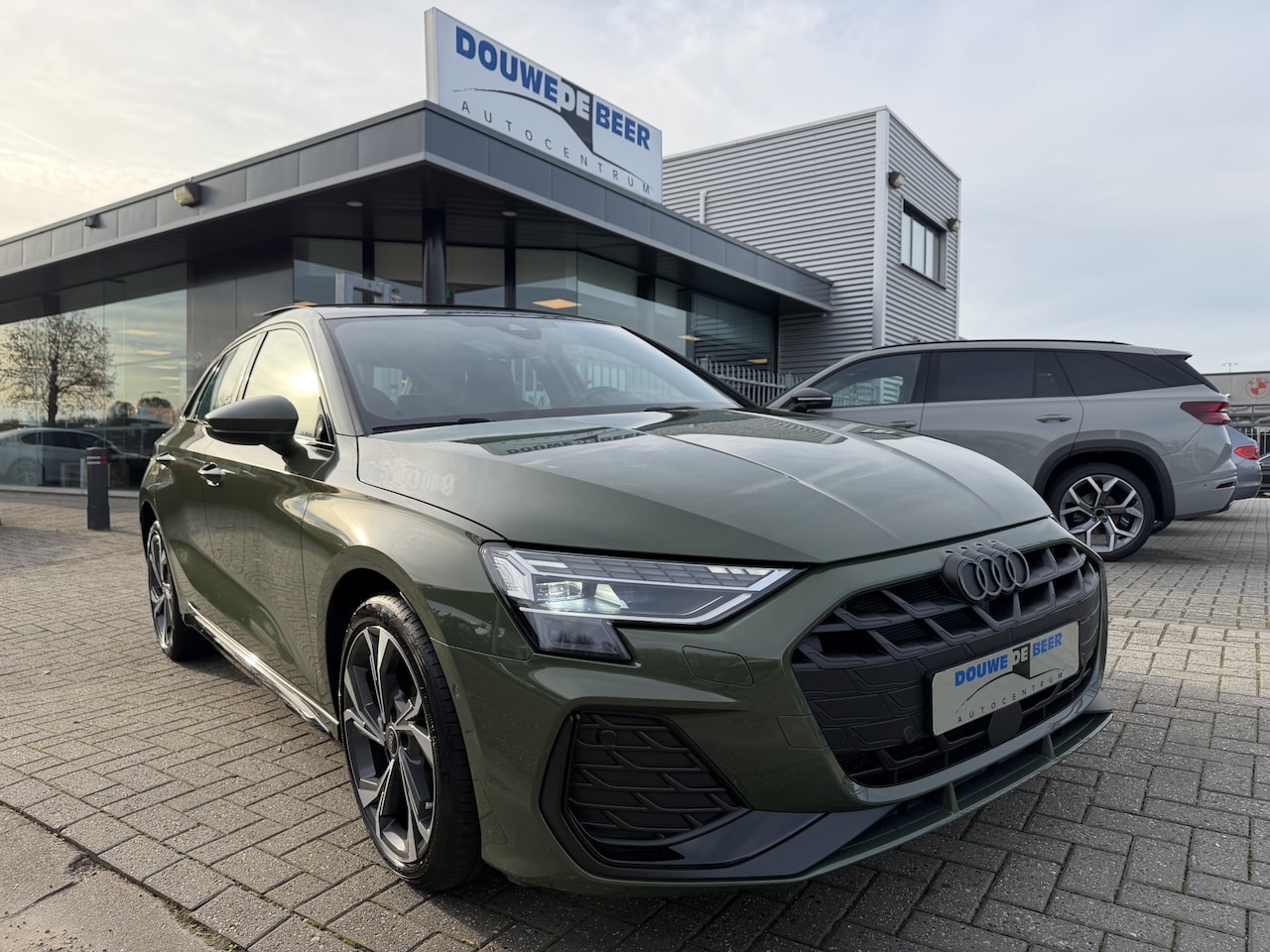 Audi A3 Sportback - 40 TFSI e S Line Hybrid Pano-Dak | Matrix LED | Sonos | Memory | Keyless - AutoWereld.nl