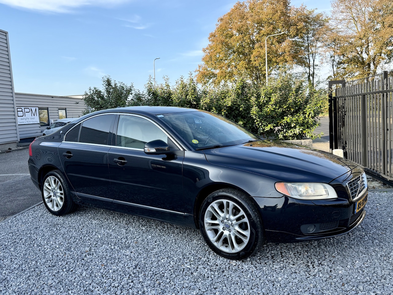 Volvo S80 - 2.5 T Aut. Summum Carplay|Leer|Cruis|Keyless Zwart! - AutoWereld.nl