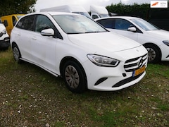 Mercedes-Benz B-klasse - 200d AUT * EX POLITIE * ENGINE DEFECT (MARGE CAR)