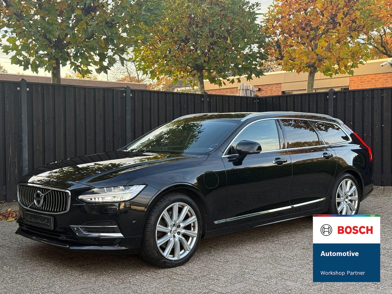 Volvo V90 - 2.0 T8 AWD Inscription Bowers & Wilkins - TREKHAAK - BOMVOL - AutoWereld.nl
