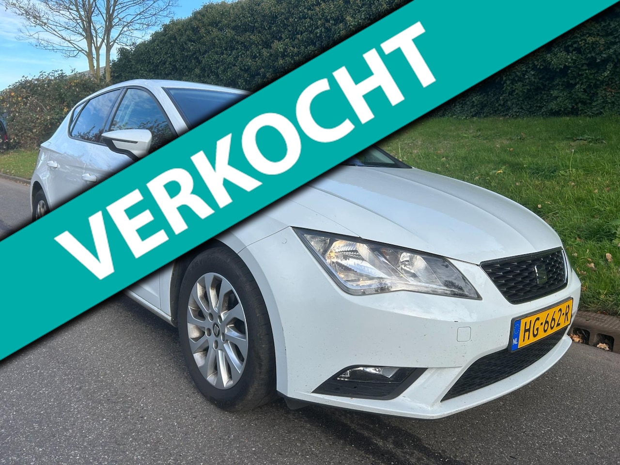 SEAT Leon - 1.6 TDI - Navi - Clima - Cruise - PDC - AutoWereld.nl