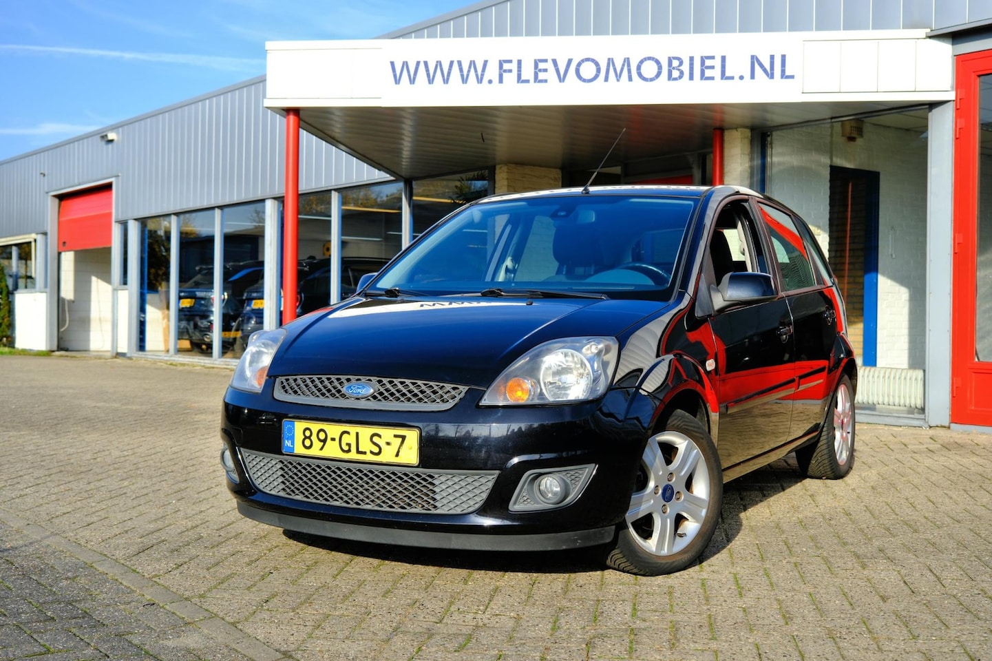 Ford Fiesta - 1.3-8V Futura XL 5-drs Airco|LMV - AutoWereld.nl