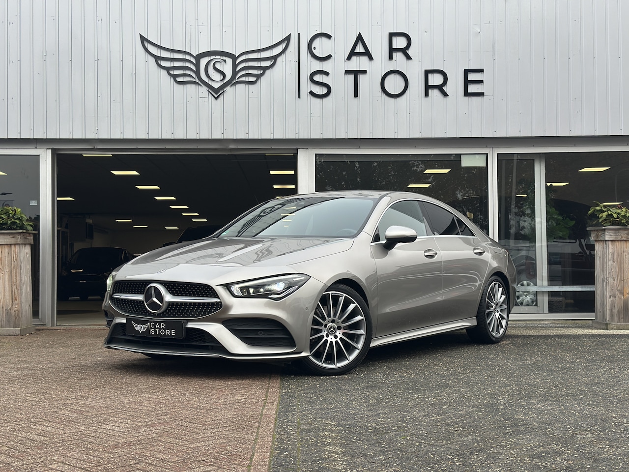 Mercedes-Benz CLA-Klasse - 200 Premium |CARPLAY|CAMERA|ST VWM|AMG-LINE|SFEER| - AutoWereld.nl