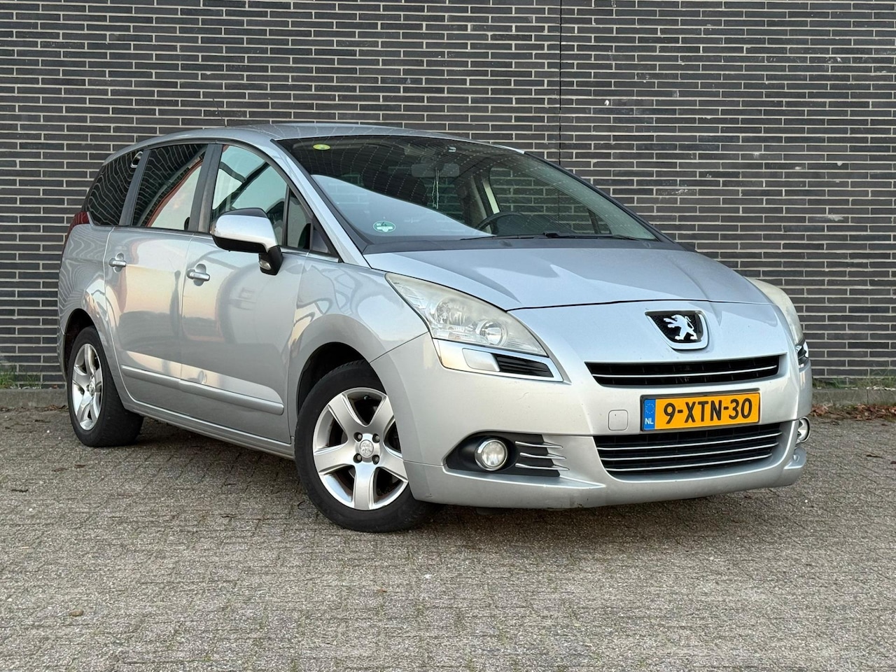 Peugeot 5008 - 2.0 HDiF Blue Lease Executive 7p. Euro5 - AutoWereld.nl
