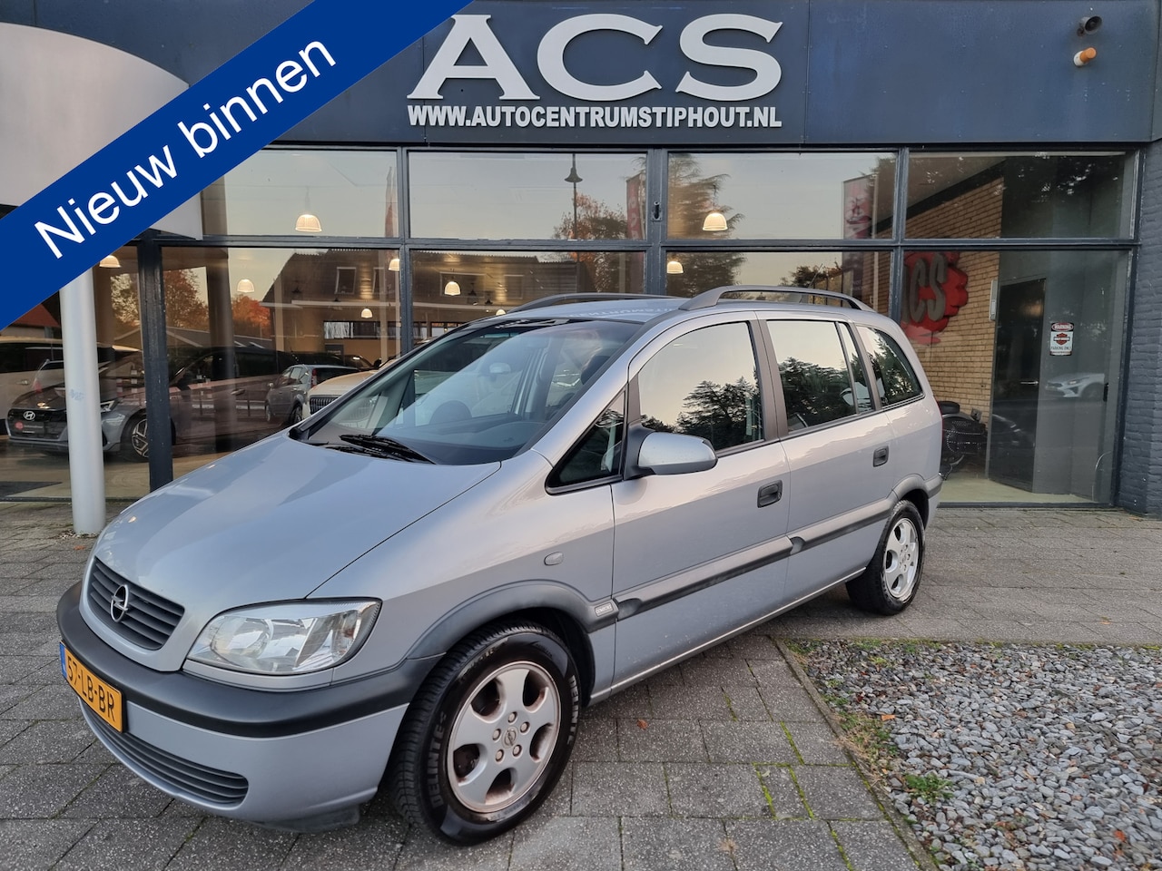 Opel Zafira - 1.6-16V | 7-persoons | NL auto | Eerste eigenaar | NAP | Rijdt prima - Nette staat! - AutoWereld.nl