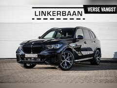 BMW X5 - xDrive45e | M Sport | Panodak Sky Lounge | 4WS | Carbon | Laser | Trekhaak | 21 inch |