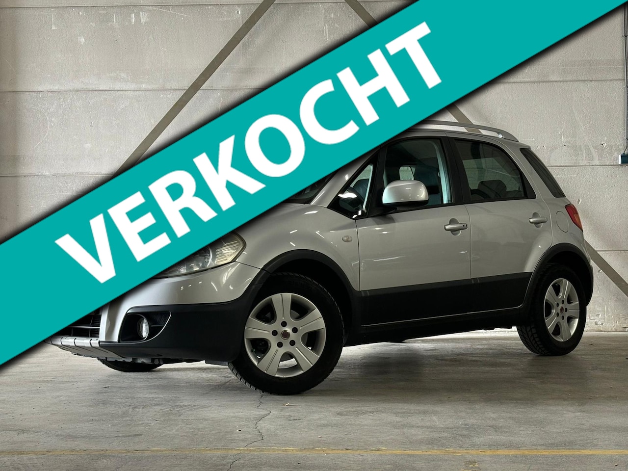 Fiat Sedici - 1.6-16V Emotion - Automaat - Trekhaak - Airco - AutoWereld.nl