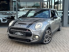 MINI Mini - 2.0 COOPER S 60 YEAR AUTOMAAT LEDER LMV NAVI PDC HEDUPDSPL