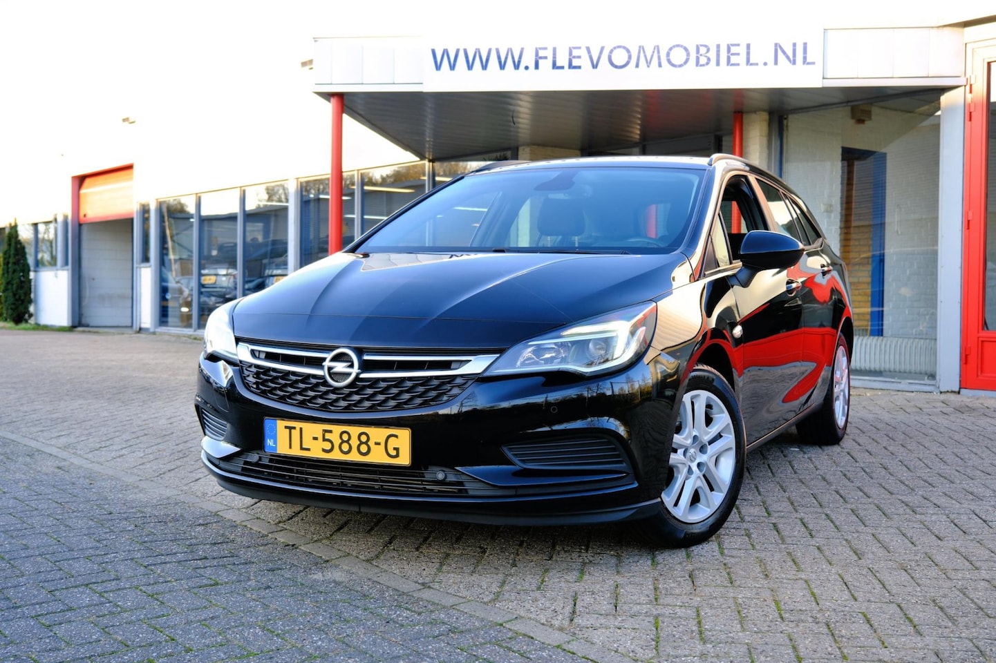 Opel Astra Sports Tourer - 1.0 Online Edition Navi|Airco|Cruise|Apple CarPlay - AutoWereld.nl