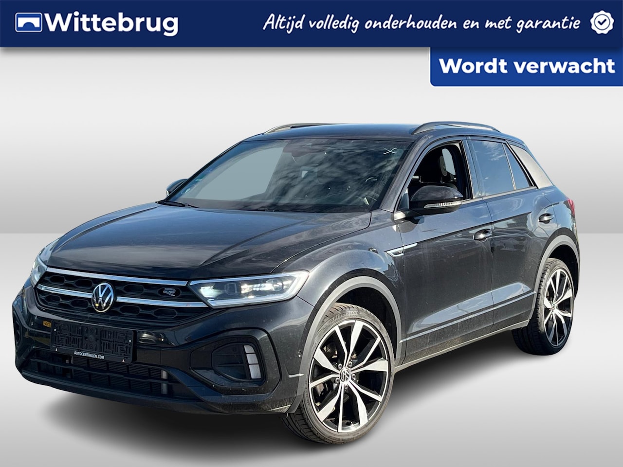 Volkswagen T-Roc - 1.5 TSI R-Line / 19"LMV / CAMERA / APP.Connect / Trekhaak - AutoWereld.nl