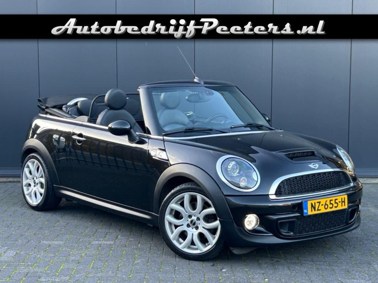 MINI Cabrio - Cooper S 184pk Chili Leder Navi Cruise Xenon PDC - AutoWereld.nl