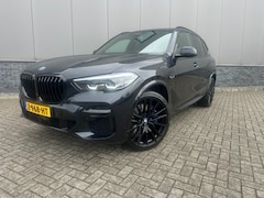 BMW X5 - XDRIVE 45e M-Sport Panoramadak Trekhaak 22inch