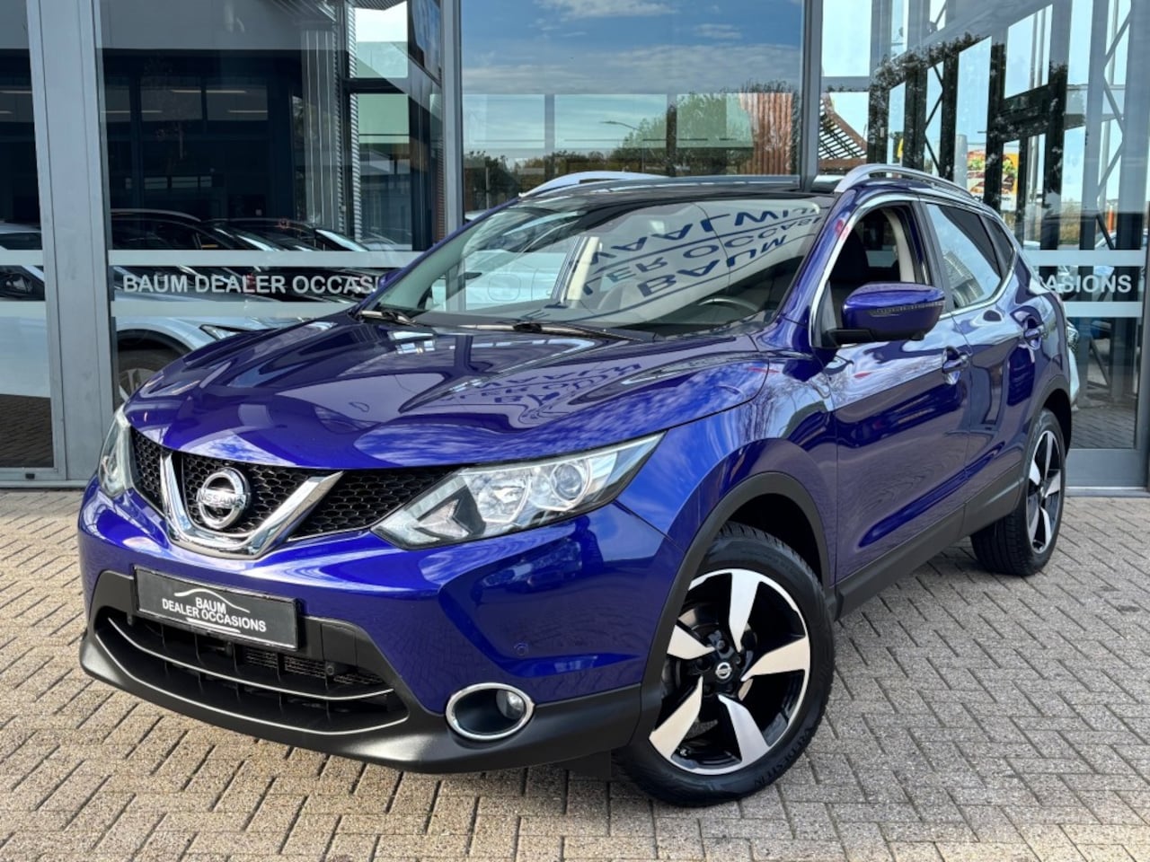 Nissan Qashqai - 1.2 N-CONNECTA PANO NAVI AIRCO/ECC PDC - AutoWereld.nl