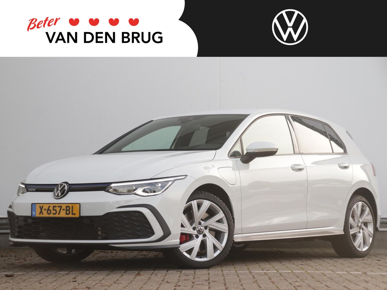 Volkswagen Golf - 1.4 eHybrid GTE | Navigatie | Parkeersensoren | Carplay & Android Auto | - AutoWereld.nl