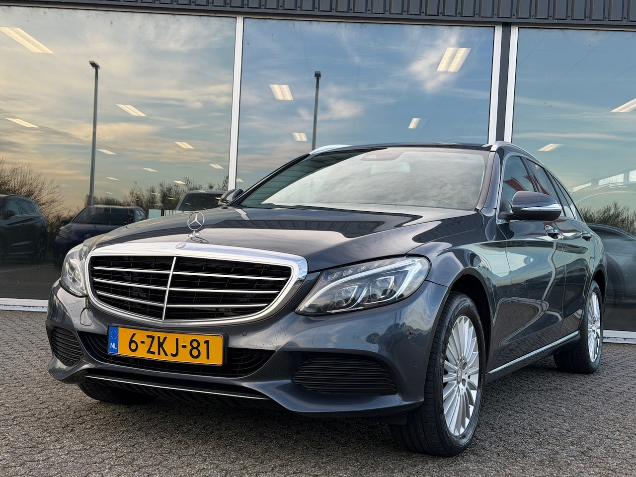 Mercedes-Benz C-klasse Estate - 220 CDI Ambition AUTOMAAT/LED/LUCHTVERING - AutoWereld.nl