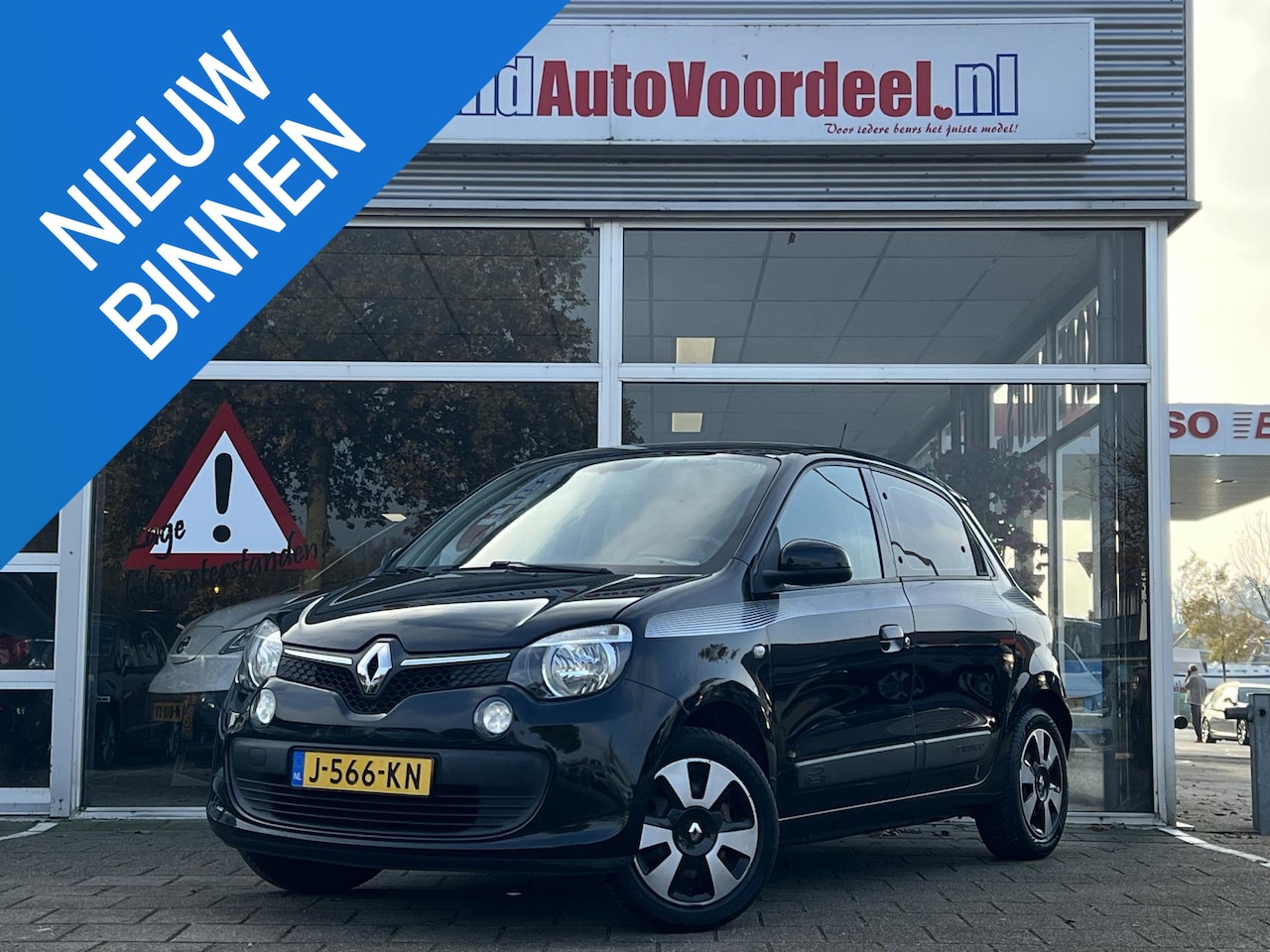 Renault Twingo - 1.0 SCe Dynamique 5 drs / 84.090 KM / Cruise / Airco / 2014 - AutoWereld.nl