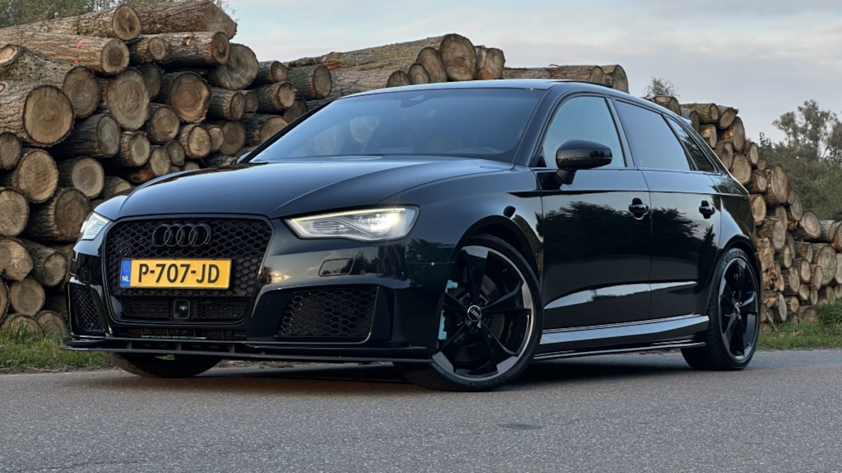 Audi A3 Sportback - 2.5 TFSI RS3 - Hybride turbo - AutoWereld.nl