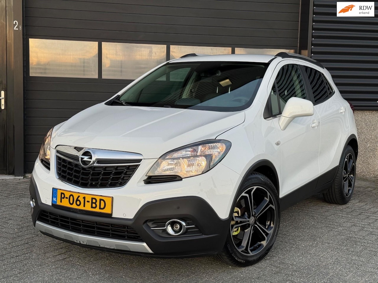 Opel Mokka - 1.4 T Cosmo Leder Navi Camera - AutoWereld.nl
