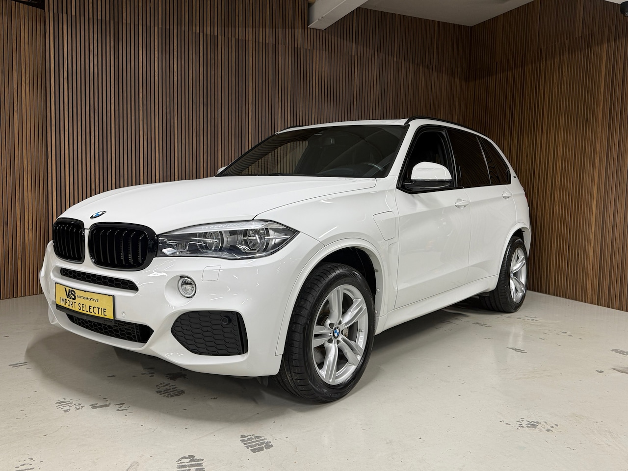 BMW X5 - XDrive40e M Pakket - High Executive - - AutoWereld.nl