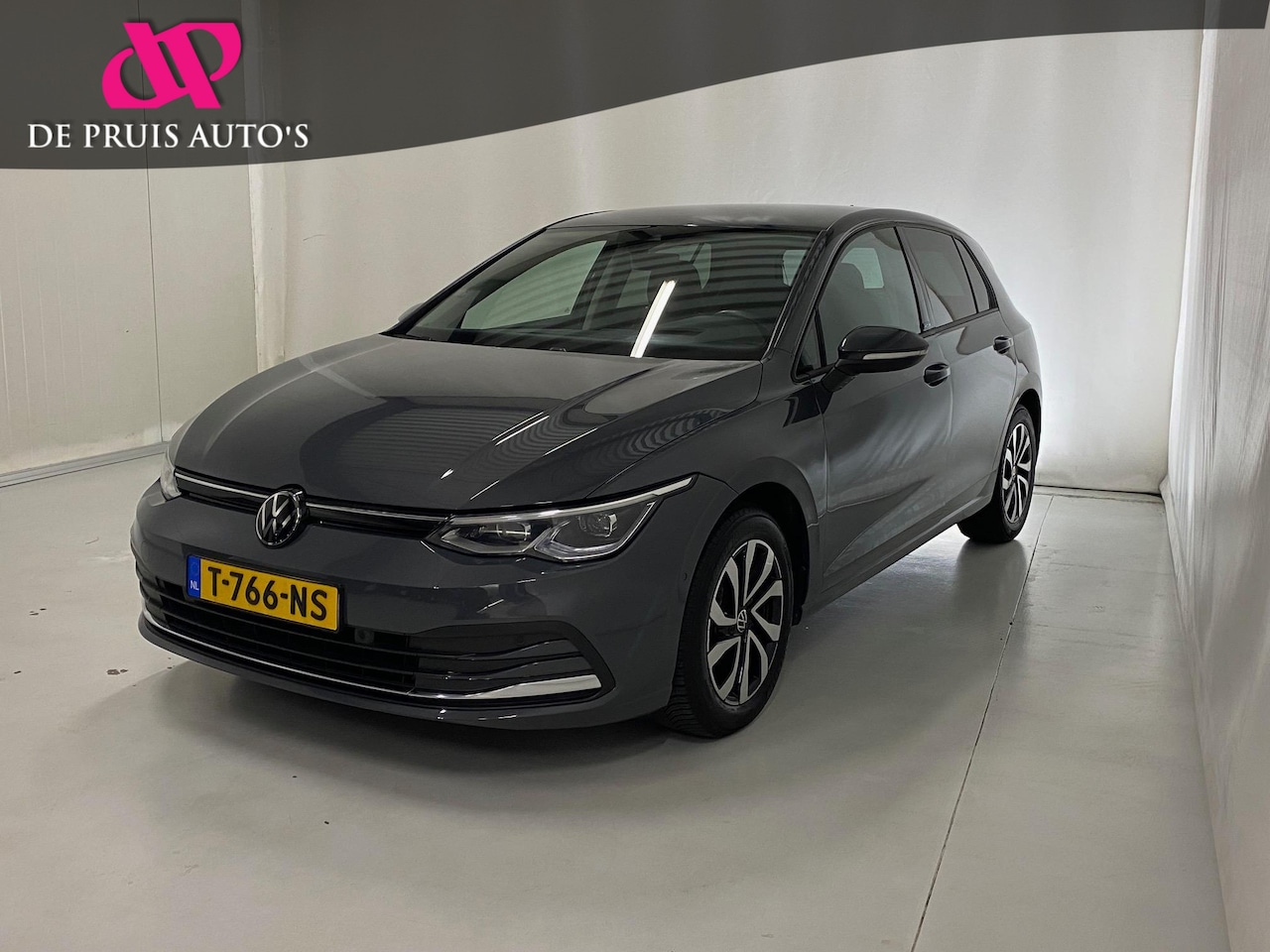 Volkswagen Golf - 1.5 eTSI Active Camera Trekhaak Apple Carplay Standkachel Headup 17inch Navigatie - AutoWereld.nl