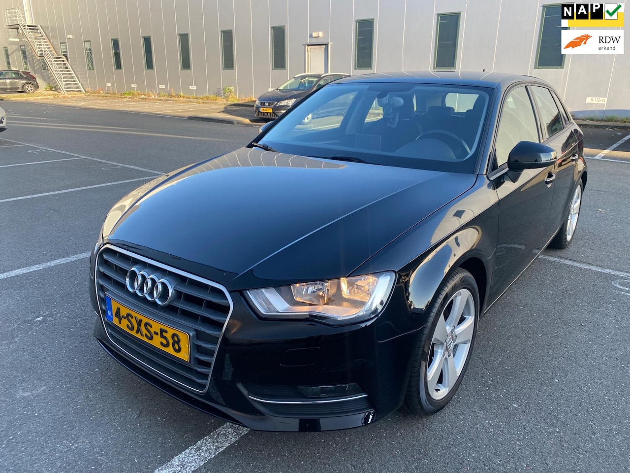 Audi A3 Sportback - 1.2 TFSI Ambition Pro Line 1.2 TFSI Ambition Pro Line - AutoWereld.nl