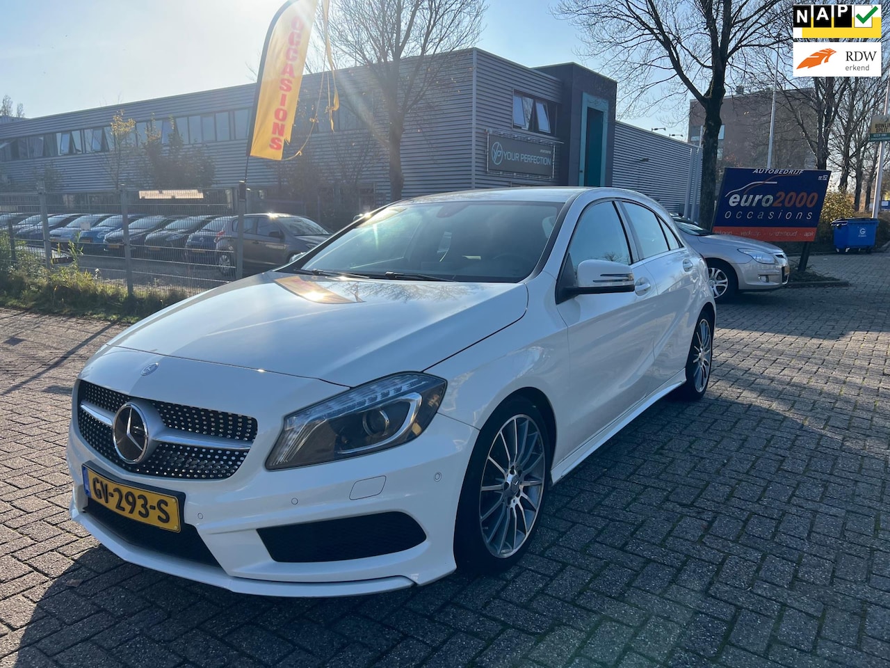 Mercedes-Benz A-klasse - 180 - AMG - ALCANTARA - LEDER - NAP ! - AutoWereld.nl