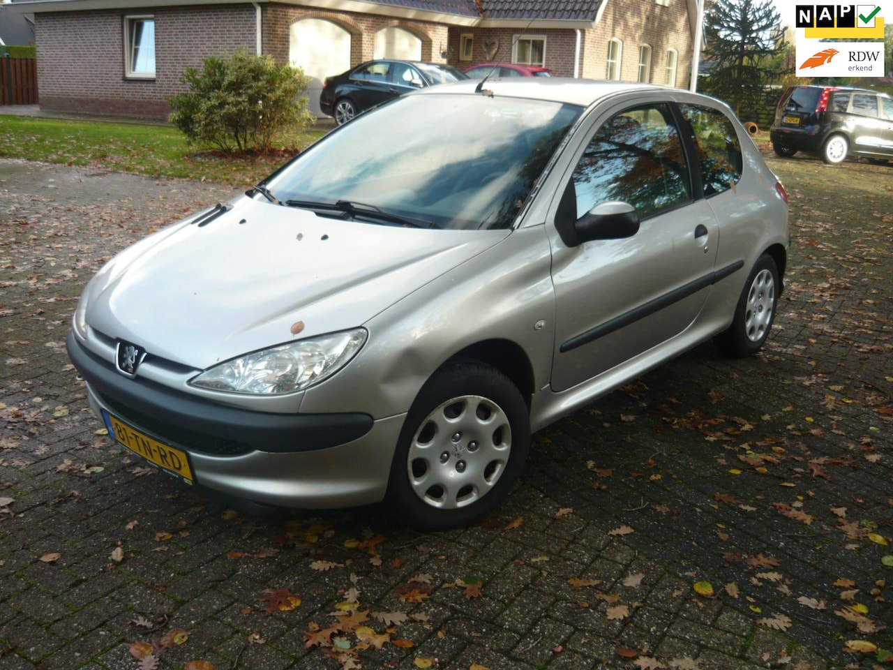 Peugeot 206 - 1.4 One-line 1.4 One-line - AutoWereld.nl