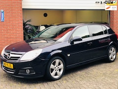 Opel Signum - 2.2-16V Sport/ VOL LEER CRUISE/APK