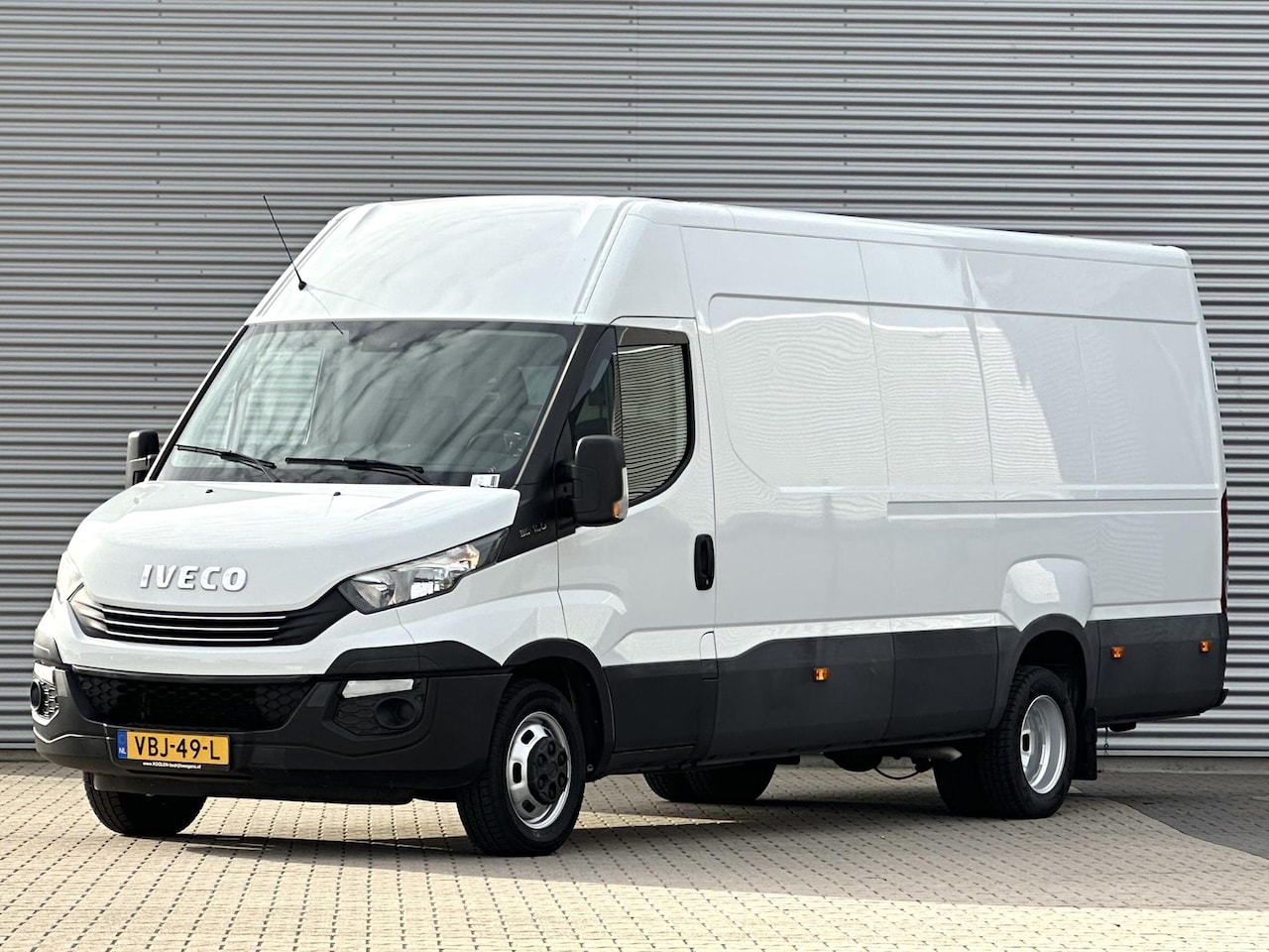 Iveco Daily - 35C16V 2.3 L4H2 automaat - AutoWereld.nl