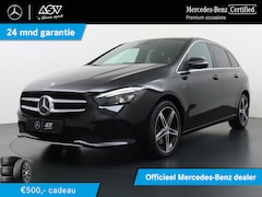 Mercedes-Benz B-klasse - B 250e Luxury | Sfeerverlichting | Achteruitrij Camera | Stoelverwarming Voor | LED Koplam
