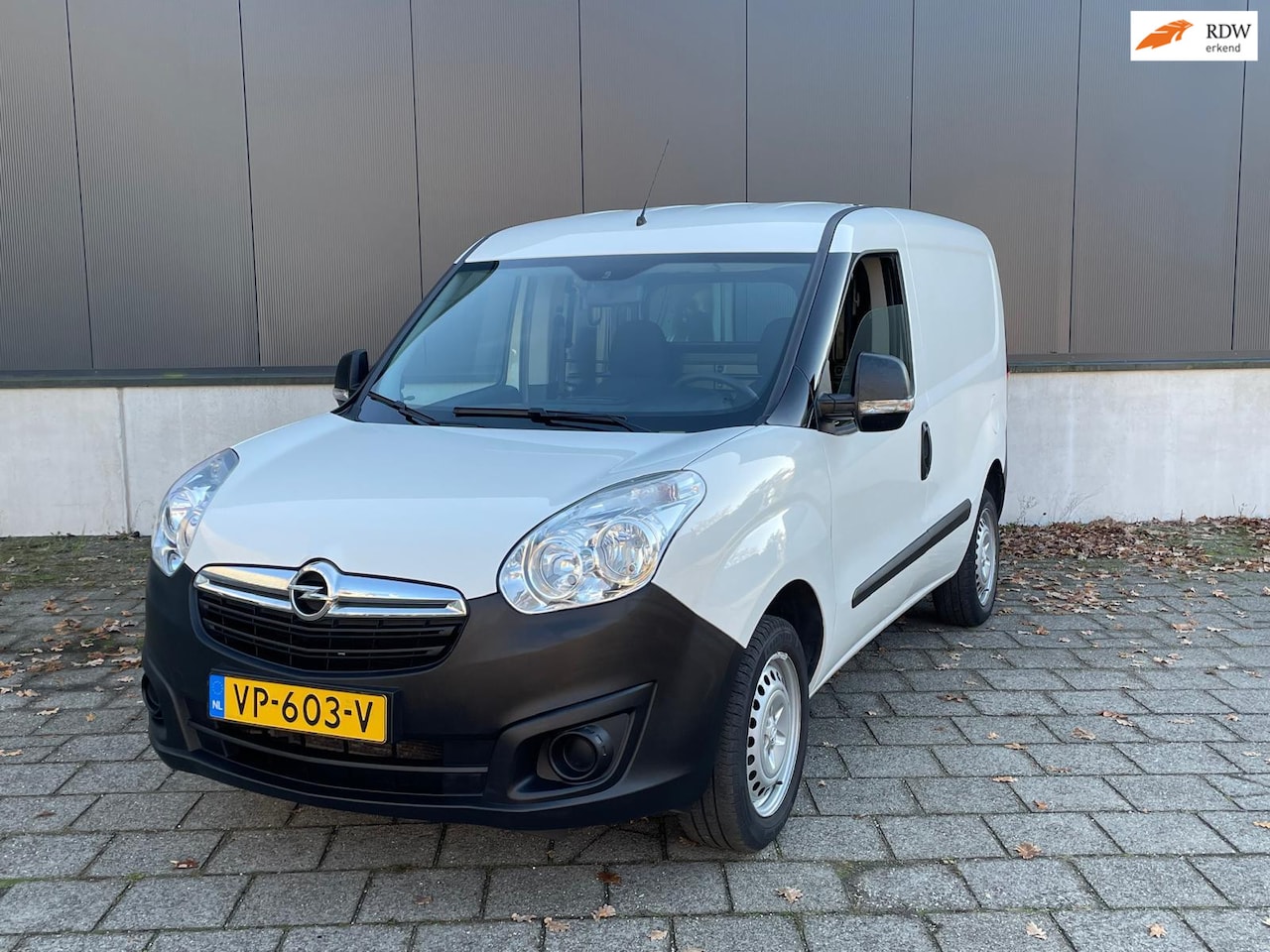 Opel Combo - 1.4 L1H1 ecoFLEX 1.4 L1H1 ecoFlex,airco,cruise control,NETJES! - AutoWereld.nl