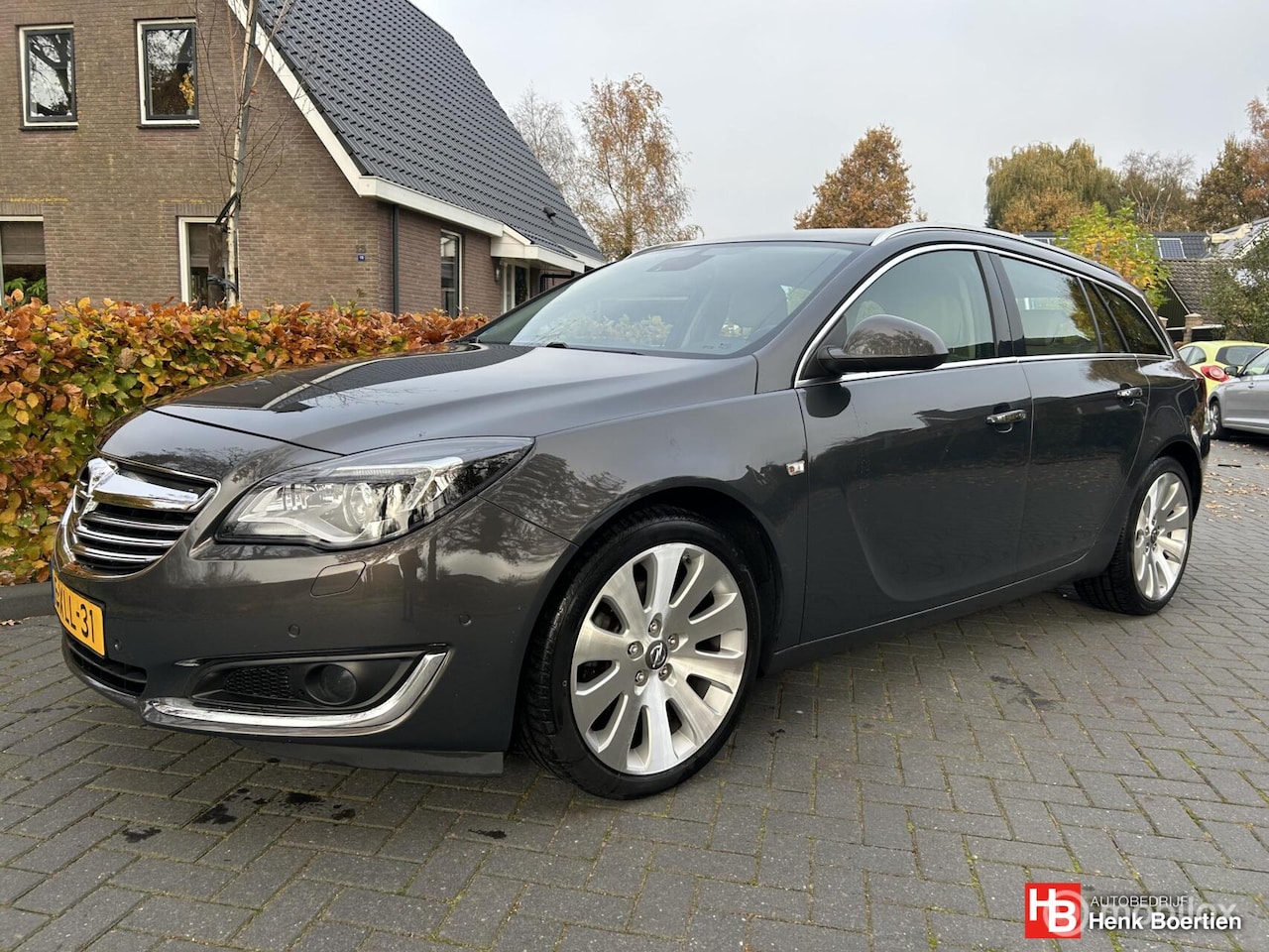 Opel Insignia Sports Tourer - 1.6 T Cosmo 1.6 T Cosmo - AutoWereld.nl