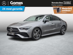 Mercedes-Benz CLA-Klasse - 180 AMG Line | Panoramadak | Nightpakket |