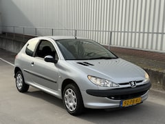 Peugeot 206 - 1.4 Pop' Art NWE APK