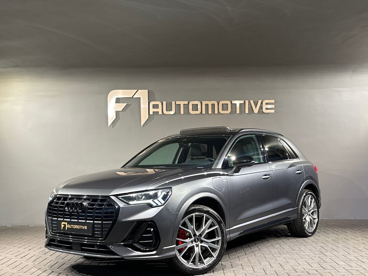 Audi Q3 - 45 TFSI e 3x S Line Pano|Keyless|B&O|Trekhaak|Sfeer - AutoWereld.nl