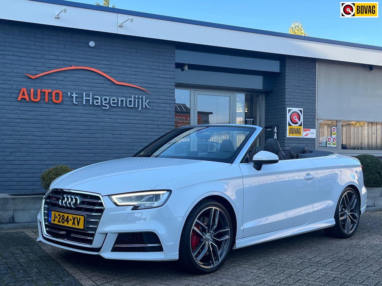 Audi A3 Cabriolet - 2.0 TFSI S3 quattro virtual 19" JD 390pk - AutoWereld.nl