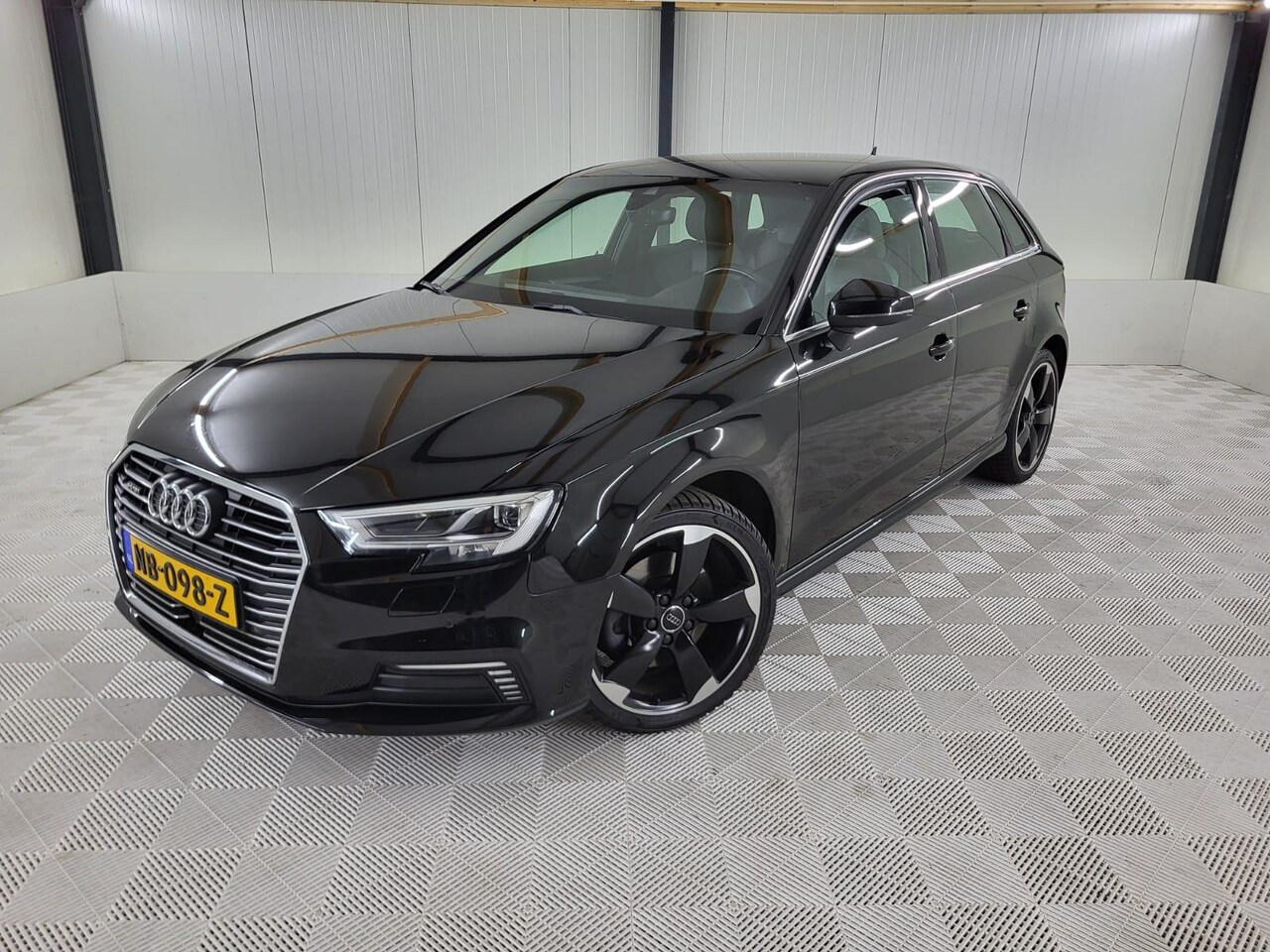 AUDI A3 SPORTBACK E-TRON