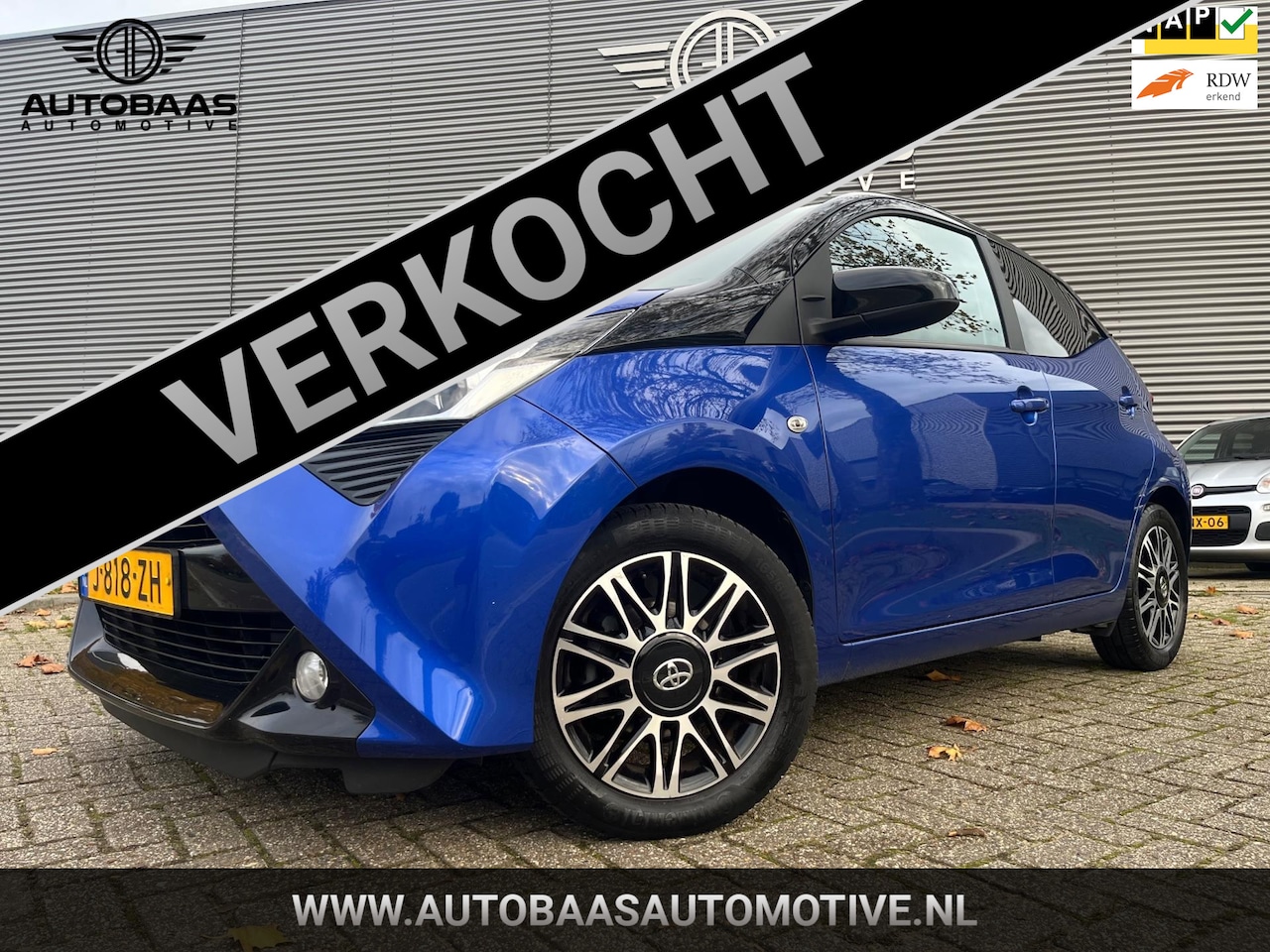 Toyota Aygo - 1.0 VVT-i x-clusiv AUTOMAAT+NL-AUTO+NAP+1EIG+DEALERONDERHOUDEN+APPLE CARPLAY+CAMERA+CLIMAT - AutoWereld.nl
