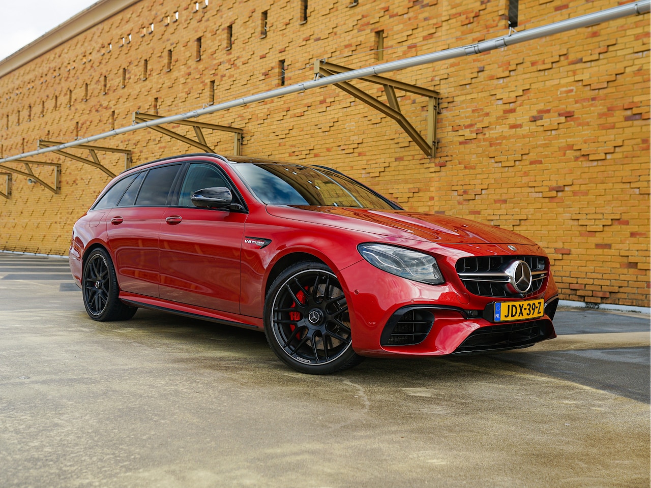 Mercedes-Benz E-klasse Estate - 63 S AMG 4M Premium Plus l Burmester l Head-Up l 360C - AutoWereld.nl