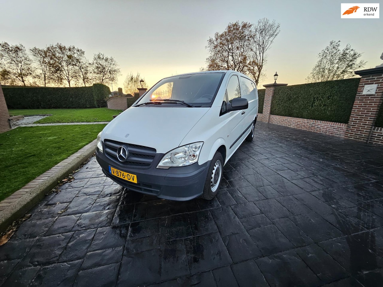 Mercedes-Benz Vito - Bouwjaar 2012 km.st. 164000 Nap inruil mogelijk zeer nette bus Zonder deuken en krassen - AutoWereld.nl