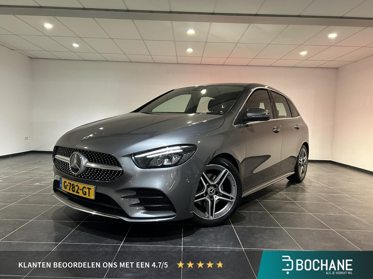 Mercedes-Benz B-klasse - 200 Business Solution AMG | Trekhaak | Stoelverwarming | Navigatie | Achteruitrijcamera - AutoWereld.nl