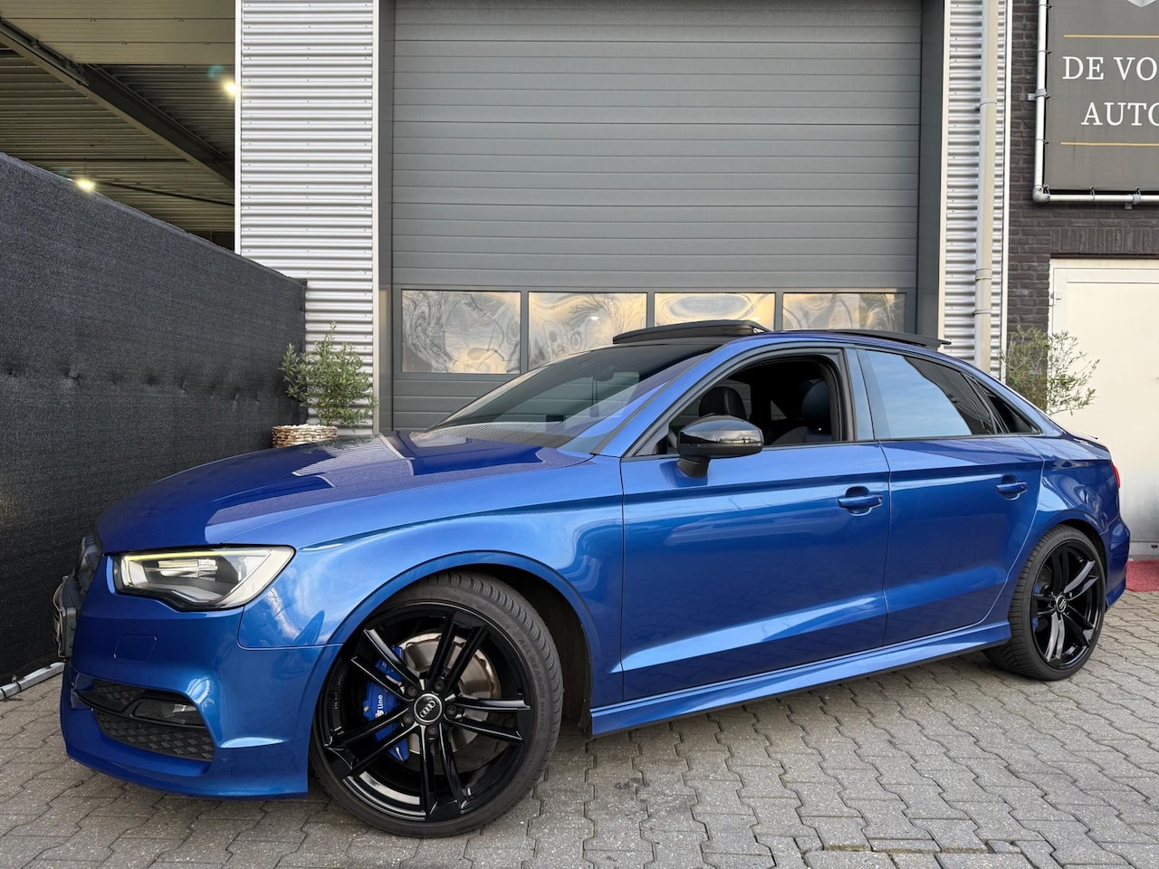 Audi A3 Limousine - 1.4 TFSI S-Line | Sterrenhemel | Pano | Carbon - AutoWereld.nl