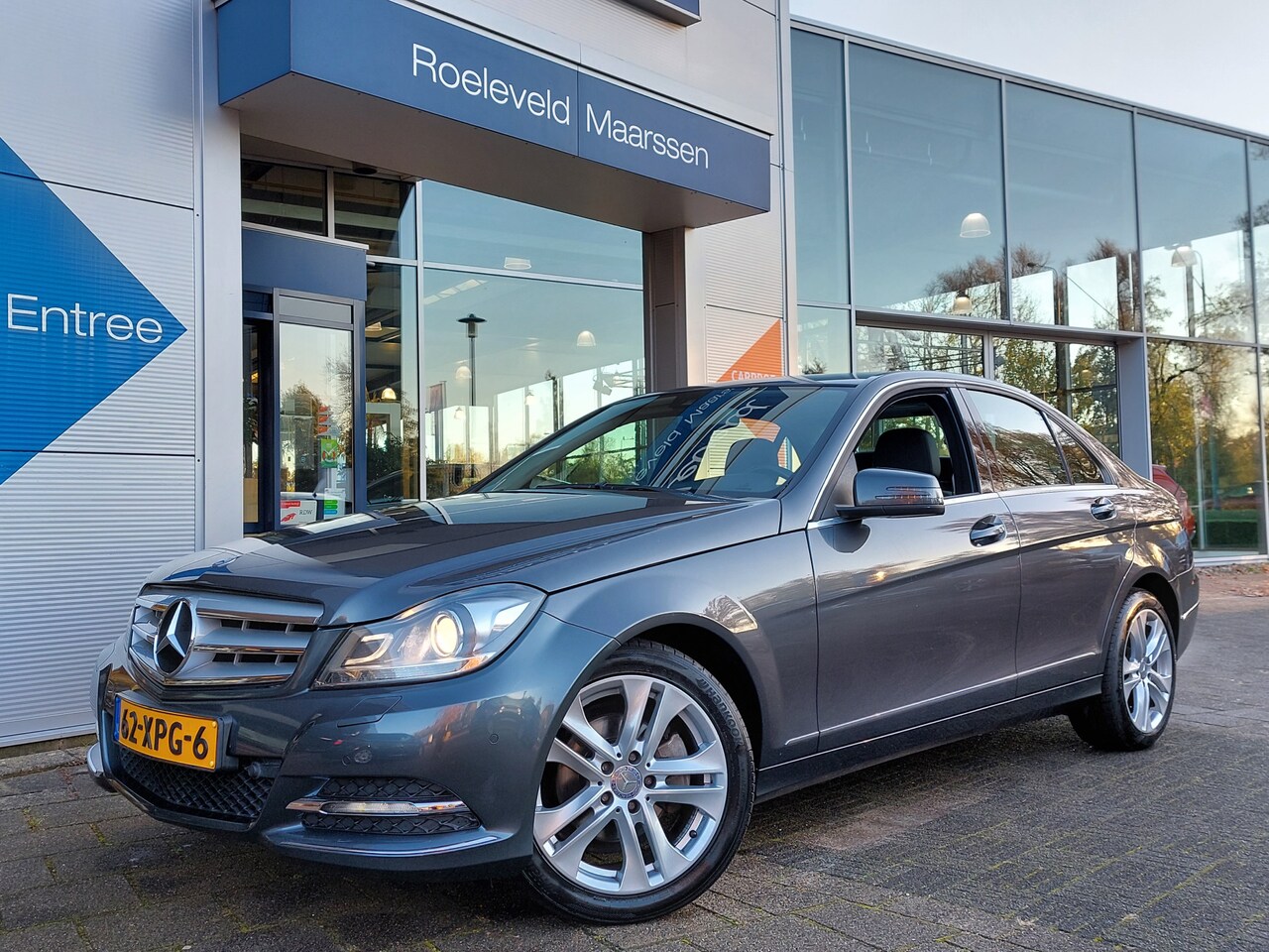 Mercedes-Benz C-klasse - 180 156pk Automaat Business Class Avantgarde | Origineel NL | Navi | Bi-Xenon | Clima | Cr - AutoWereld.nl