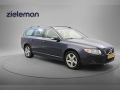 Volvo V70 - 1.6 T4 Limited Edition Automaat - Navi, Leer, Cruise, Trekhaak, Stoelverw