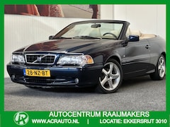 Volvo C70 Convertible - 2.0 T TOURER BLACK YOUNGTIMER CLIMATE CONTROL STOELVERWARMING ELEKTRISCHE KAP RADIO/CD PDC