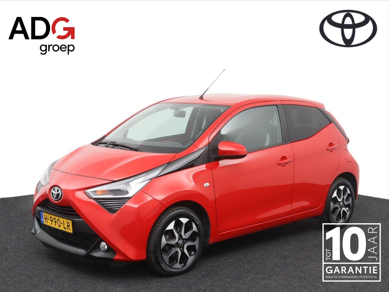 Toyota Aygo - 1.0 VVT-i x-joy | Climate control | Parkeercamera | Apple carplay android auto | - AutoWereld.nl