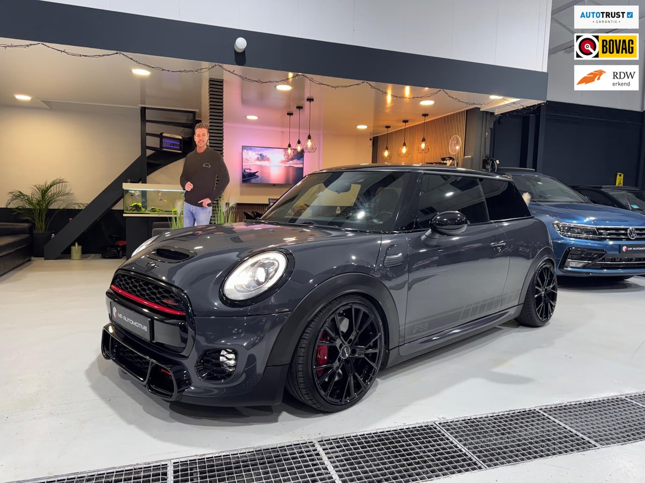 MINI Cooper S - Mini 2.0 S|John Cooper Works|Akrapovic|Harman Kardon|Stoelverw|FULL - AutoWereld.nl